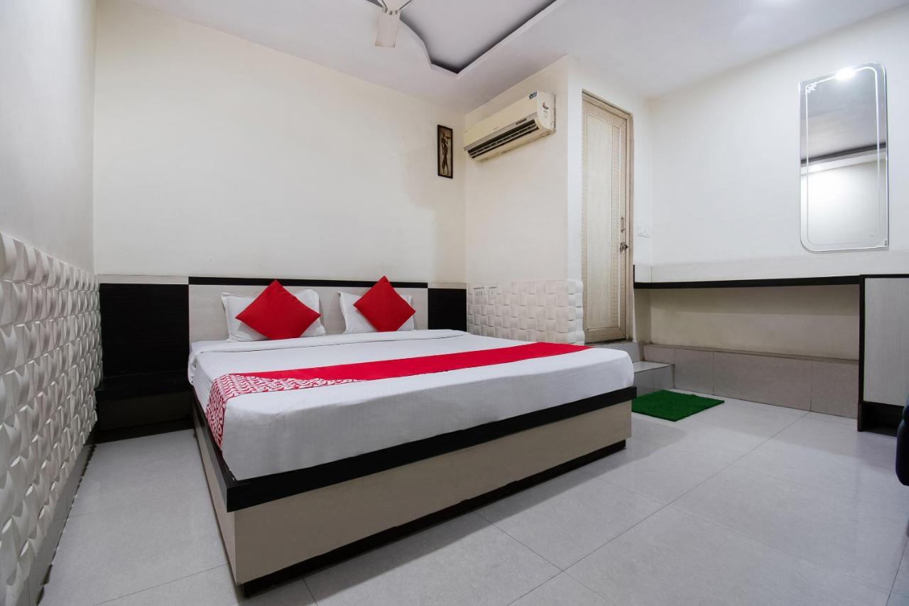 Oyo 44287 Hotel Aarav Plaza Muzaffarpur Luaran gambar